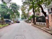 Hình ảnh Bán 2 BT VIP Bán Đảo Linh Đàm,khu vực đáng sống nhiều Lãnh đạo cấp cao
