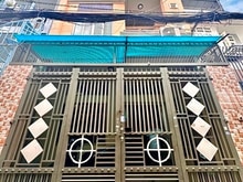 Hình ảnh Nhà 3 Tầng BTCT Cách Mạng Tháng Tám