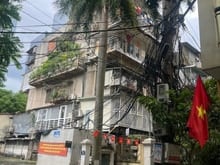 Hình ảnh Bán căn tập thể chính chủ tầng 5 ngõ 3 Vạn Phúc Ba Đình đối diện đại s