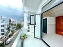 Hình ảnh Phòng ban công mới xây siêu thoáng mát, Nội thất cơ bản Lê Ngã Tân Phú