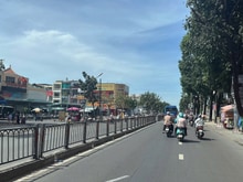 Hình ảnh Bán gấp rút nhà hai mặt tiền ngang 6m 56m2 hẻm xe hơi đường quang