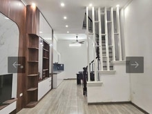 Hình ảnh 49m² – 4 tầng – mt 3.9m – ô tô tránh – trung tâm hoàng văn thái  giảm