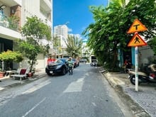 Hình ảnh Nhà phố đường 10 m, KDC Tân Quy Đông Q 7. 94 m2 chỉ 16 tỷ bán gấp.