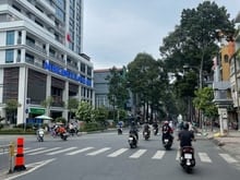 Hình ảnh Tòa nhà MT 192-194 Nguyễn Tri Phương. DT 7.7x13.2m, 6 tầng