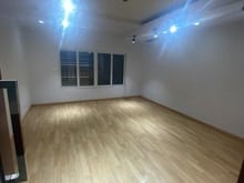 Hình ảnh Cho thuê nhà phân lô ngõ 126 Khuất Duy Tiến.  55m2, 5 tầng, 20tr