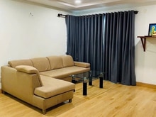 Hình ảnh Chung cư 590 CMT8, Quận 3: 100m2, 3p ngủ, 15triệu, ban công