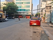 Hình ảnh 283-285 Cách Mạng Tháng 8, khu dân cư Hà Đô cao cấp Q10  4,5m*14m 4 tg