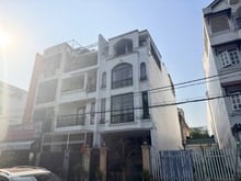 Hình ảnh Chính chủ gửi bán nhà khu dự án 10 Mẫu, Bình Trưng Đông, vị trí đẹp