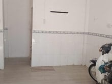 Hình ảnh Đang cần cho thuê căn nhà 1 trệt 1 lầu hẻm xe hơi Phú Mỹ (Gần Quận 1)