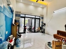 Hình ảnh Bán Nhà Mặt Tiền Trục Huyết Mạch Phú Hữu - Thủ Đức, 85m2. Giá Hơn 5 Tỷ