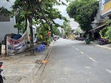 Hình ảnh Nhà 4 tầng mặt tiền đường số Tân quy quận 7. 5*22 chỉ hơn 18 tỷ.