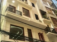 Hình ảnh cho thuê nhà ngõ 102 Ngụy Như Kom Tum, dt 70m x6t, mt 4,8m, 33 tr