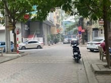 Hình ảnh cho thuê nhà ngõ 40 Ngụy Như Kom Tum, dt 0m x5t, mt 4,6m, 26tr/th