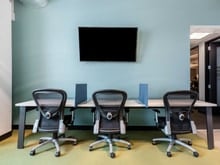 Hình ảnh Cho thuê bàn ​​làm việc chung chuyên nghiệp tại HQ Enterprise Tower