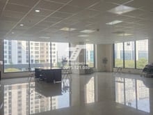 Hình ảnh Cho thuê MBKD chân đế tòa văn phòng phố Văn Cao.