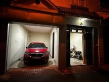 Hình ảnh Bán nhà Phân lô - SÁT phố - Trần Quốc Hoàn