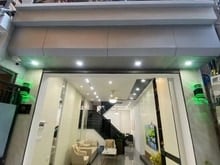 Hình ảnh Nhà đẹp Hoàng Văn Thái - Ô TÔ TRÁNH