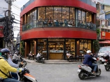 Hình ảnh Cho thuê góc 2 MT CMT8 Phường 15 Quận 10