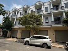 Hình ảnh Bán Nhà 3 Lầu mặt tiền DT 747 Nam Tân Uyên, Bình Dương (Giá 2ty150tr)