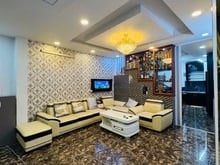 Hình ảnh cần bán nhà hẻm xe hơi,khu dân cư đông đúc,bán nhà tặng nội thất tiền
