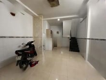 Hình ảnh Cho thuê nhà 6X11 2PN 10tr Đường Cách Mạng Tháng 8 P.11, Quận 3