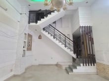 Hình ảnh Chính chủ Lê Văn Sỹ Q.3 5.7m X 12m 4 tầng sân thượng 5 phòng 5 to-let