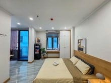 Hình ảnh Căn Hộ Dịch Vụ - Studio ban công cửa sổ - Ngay lotte nguyễn văn lượng