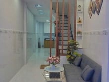 Hình ảnh Bán gấp nhà MT Trần Minh Quyền,Q10 33m2 Giá 1.5T Sổ Sẵn Hẻm Xe Hơi 4m