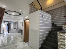 Hình ảnh Bán gấp nhà MT hẻm Võ Văn Tần,Q3 49m2 Giá 1.6T Sổ Sẵn HXH 4m an ninh