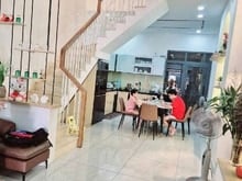 Hình ảnh Bán nhà vị trí đẹp hẻm Trần Minh Quyền,Q10 49.5m2 Giá 1.4T Sổ Sẵn TL
