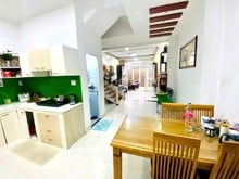 Hình ảnh Bán gấp nhà HXH Lã Xuân Oai, Thủ Đức 41m2 Giá 1.3T Sổ Sẵn hẻm an ninh