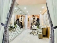 Hình ảnh Cần bán nhà đẹp MT đường Hoàng Hoa Thám, Q. Phú Nhuận giá 1.72T Sổ Sẵn