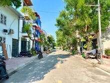 Hình ảnh Nhà kế bên Chợ Đường, DT:4.5x12M, Trệt, 2 Lầu, 3PN, P.Thờ, Ban Công