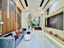 Hình ảnh Nhà đẹp đường 3 Tháng 2 khu sầm uất Q10 47m2 giá 1.77tỷ HXH an ninh