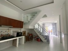 Hình ảnh Bán Nhà 3 Tầng, 6m Long Trường Khu Phân Lô Đồng Bộ. Giá Tốt 5.x Tỷ