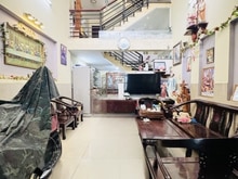 Hình ảnh Ngay chợ Tân Hương, HXH 5 Tầng , dt 60m2 giá 7 tỷ 6 tl