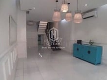 Hình ảnh CHO THUÊ NHÀ MẶT TIỀN TRẦN NHẬT DUẬT, QUẬN 1 - Gía Tốt, nhà đẹp 4x20m
