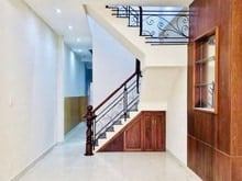 Hình ảnh Ngộp giảm sâu 10 tỷ về 8.9 Tỷ - Bán nhanh nhà mặt tiền Trần Bình Trọng