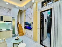Hình ảnh Bán nhà đẹp Quận 10 Cách Mạng Tháng 8, DTSD 70m2, 3 PN, nhỉnh 3 tỷ