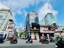 Hình ảnh Cho thuê Building Góc 2MT Trần Quốc Toản, Q3 - DT 10,5x16m, ốp kính
