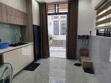 Hình ảnh ĐẨY GẤP con em Phạm Văn Chiêu, P14, Gò Vấp, SHR, 1tỷ640 ( TL)