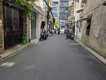 Hình ảnh Nhà sát mặt tiền Hoàng Hoa Thám - Cạnh ga T3 - Dòng tiền ổn định