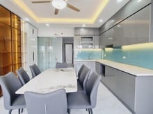 Hình ảnh GẤP nhà đẹp ngõ Văn Chương 1, giá 25 tỷ, DT 52m2x8T, ở luôn