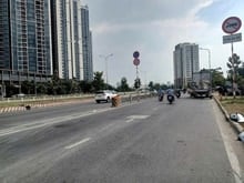 Hình ảnh Nhà MT Nguyễn Văn Linh kcx Tân Thuận quận 7. 6,8*17 chỉ 16 tỷ.