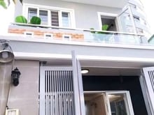 Hình ảnh Xuất cảnh bán gấp nhà 3 tầng hẻm xe hơi 1387 Huỳnh Tấn Phát, Quận 7