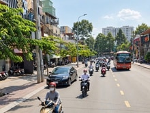 Hình ảnh Nhà vị trí đẹp, khu Hòa Hưng, Quận 10, Đồngần mặt tiền, căn góc hẻm 6m