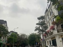 Hình ảnh Bán Liền kề Văn Phú-Hà Đông giá chỉ bằng căn thổ cư  trong ngõ nội đô