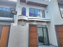 Hình ảnh Chỉ 1 tỷ 850tr – Nhà phố, 1 trệt, 1 lầu. Lê Hồng Phong. Long Khánh