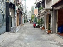 Hình ảnh Chính chủ bán nhà 256/31 Nguyễn Tiểu La, Phường 8, Quận 10. Giá bán 10