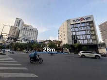 Hình ảnh Bán tòa nhà MT Nguyễn Văn Trỗi P12 Quận Phú Nhuận dt:28x40m giá 219tỷ